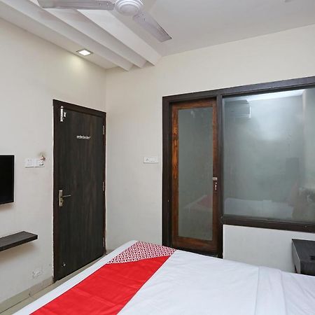 Oyo 6325 Hotel Kiran Raipur  ภายนอก รูปภาพ