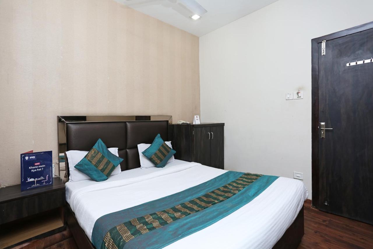 Oyo 6325 Hotel Kiran Raipur  ภายนอก รูปภาพ