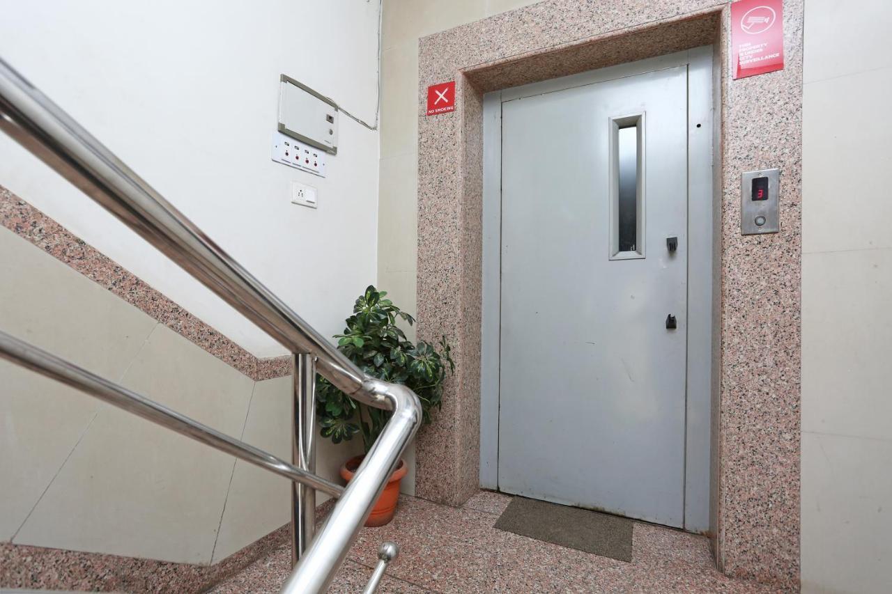 Oyo 6325 Hotel Kiran Raipur  ภายนอก รูปภาพ