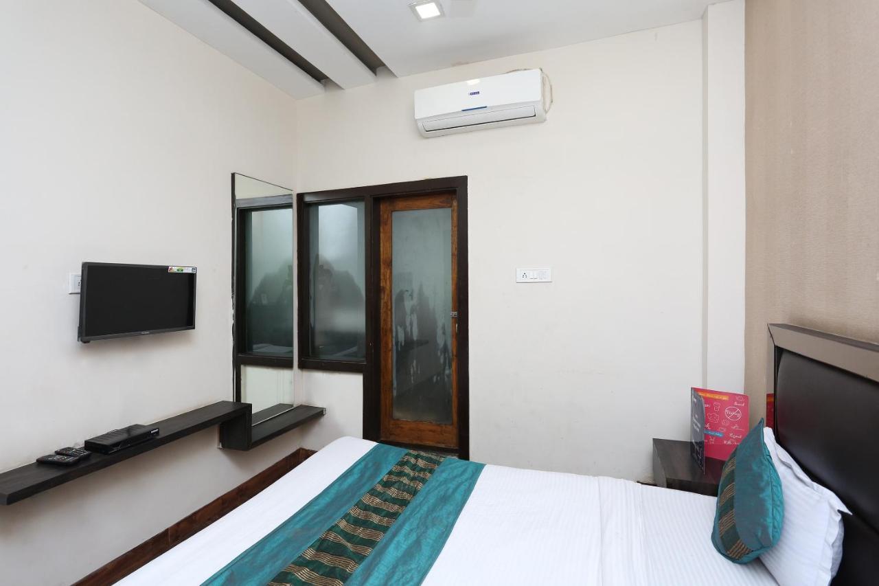 Oyo 6325 Hotel Kiran Raipur  ภายนอก รูปภาพ